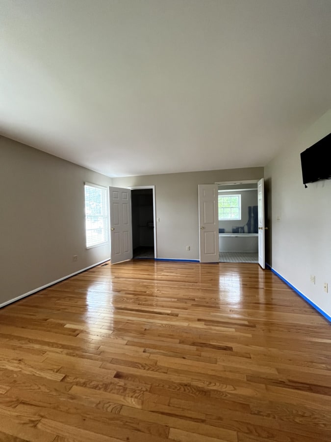 Anderson residence hardwood floor after recoating by ReCoat Revolution