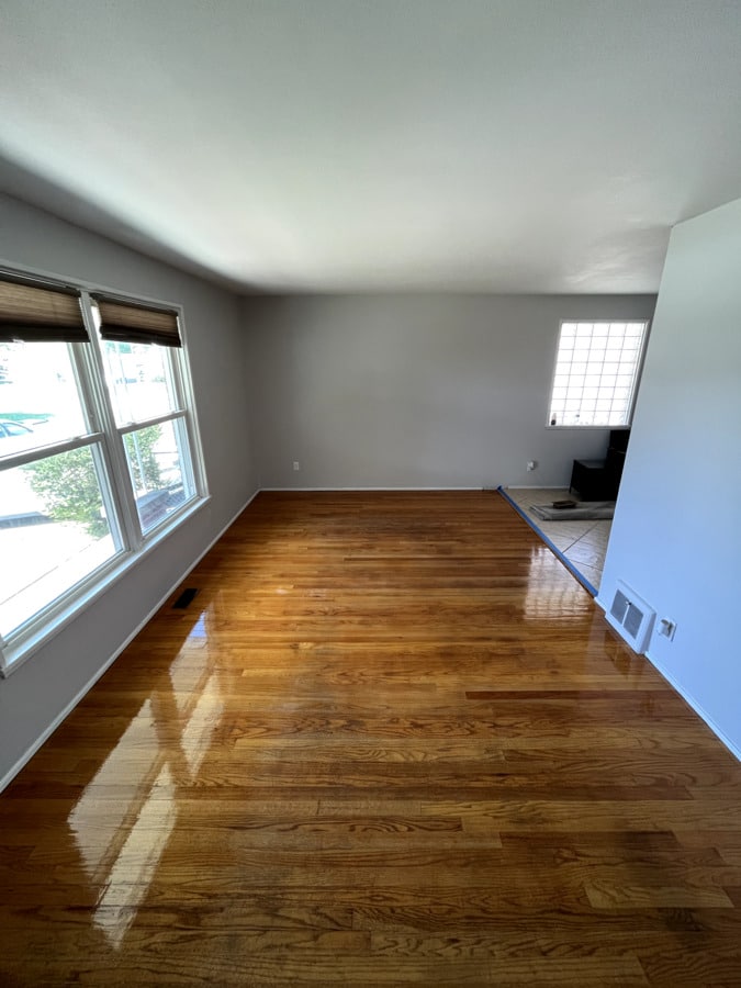 Parisi residence hardwood floor after recoating by ReCoat Revolution