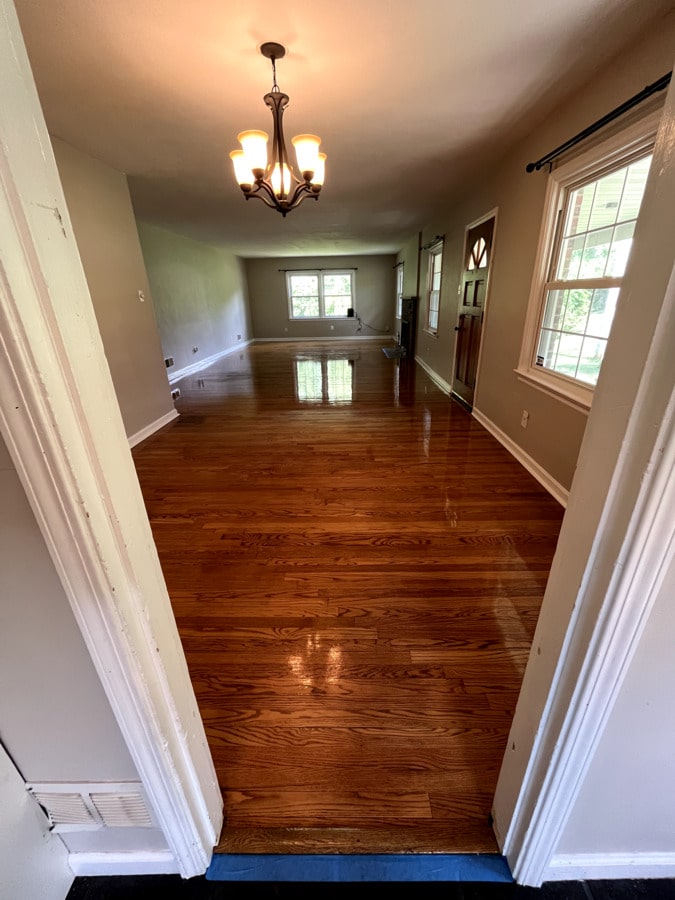 Schlund residence hardwood floor after recoating by ReCoat Revolution