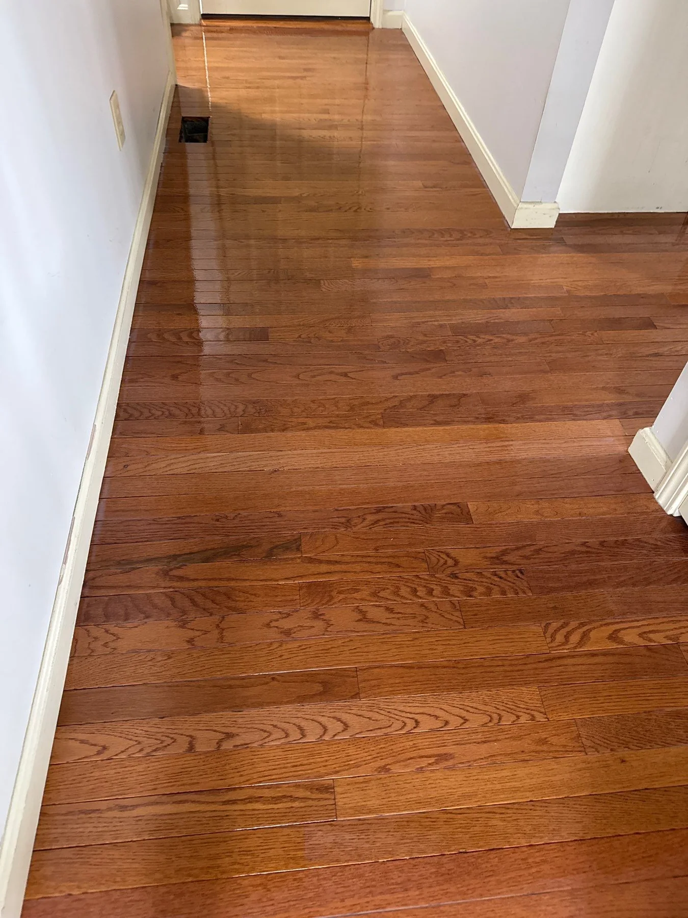 East Cincinnati: Hallway – after ReCoat Revolution refinishing