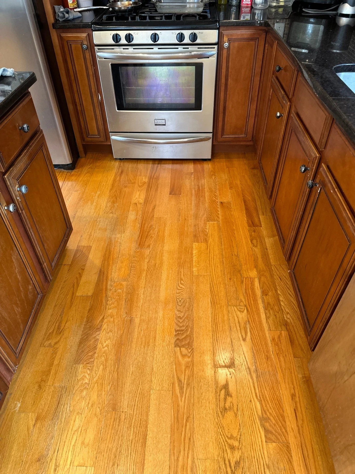 Merrimack Valley: Red Oak Kitchen – after ReCoat Revolution refinishing