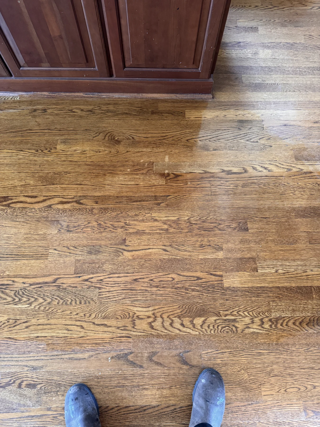 Nashville: Barstool Damage – after ReCoat Revolution refinishing