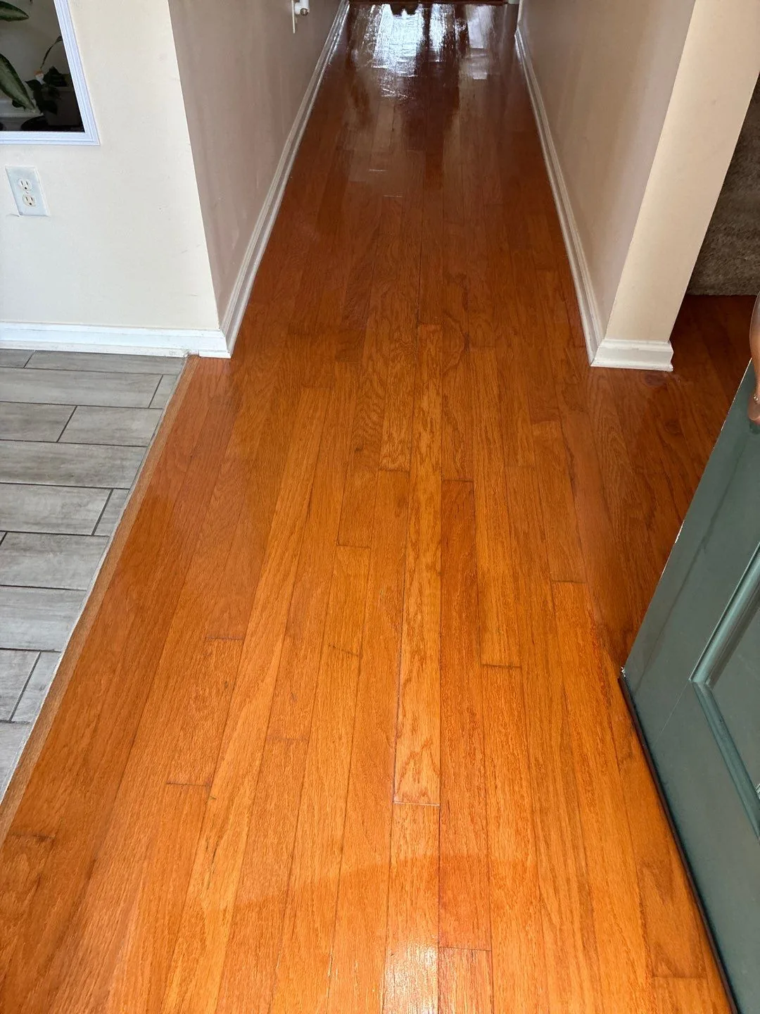 Savannah Hilton-Head: Foyer – after ReCoat Revolution refinishing