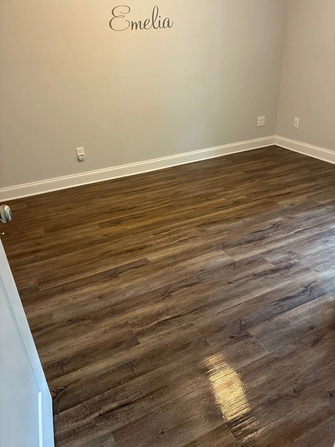 Savannah Hilton-Head: Bedroom – after ReCoat Revolution refinishing
