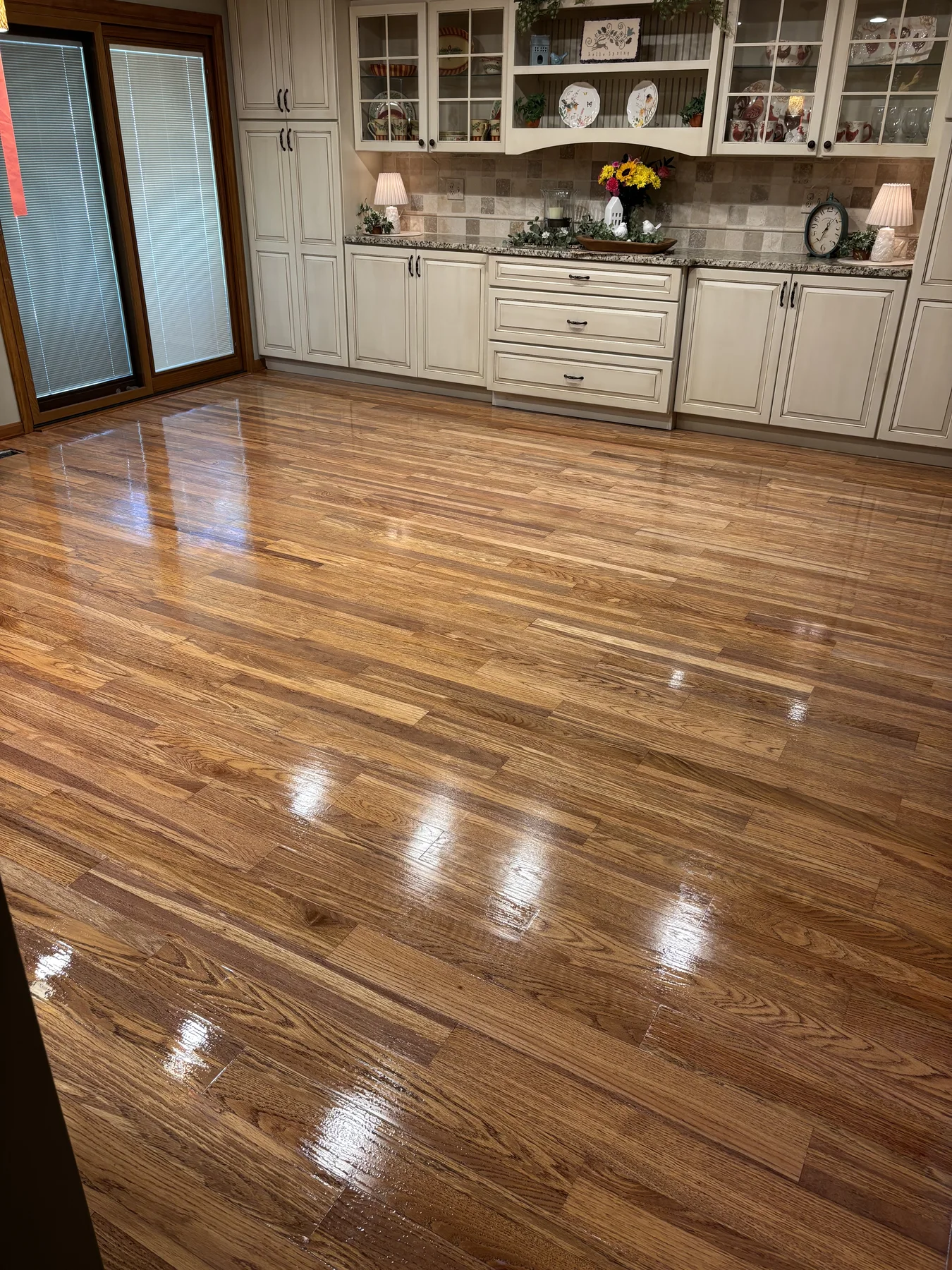 West Cincinnati: Dining Room – after ReCoat Revolution refinishing