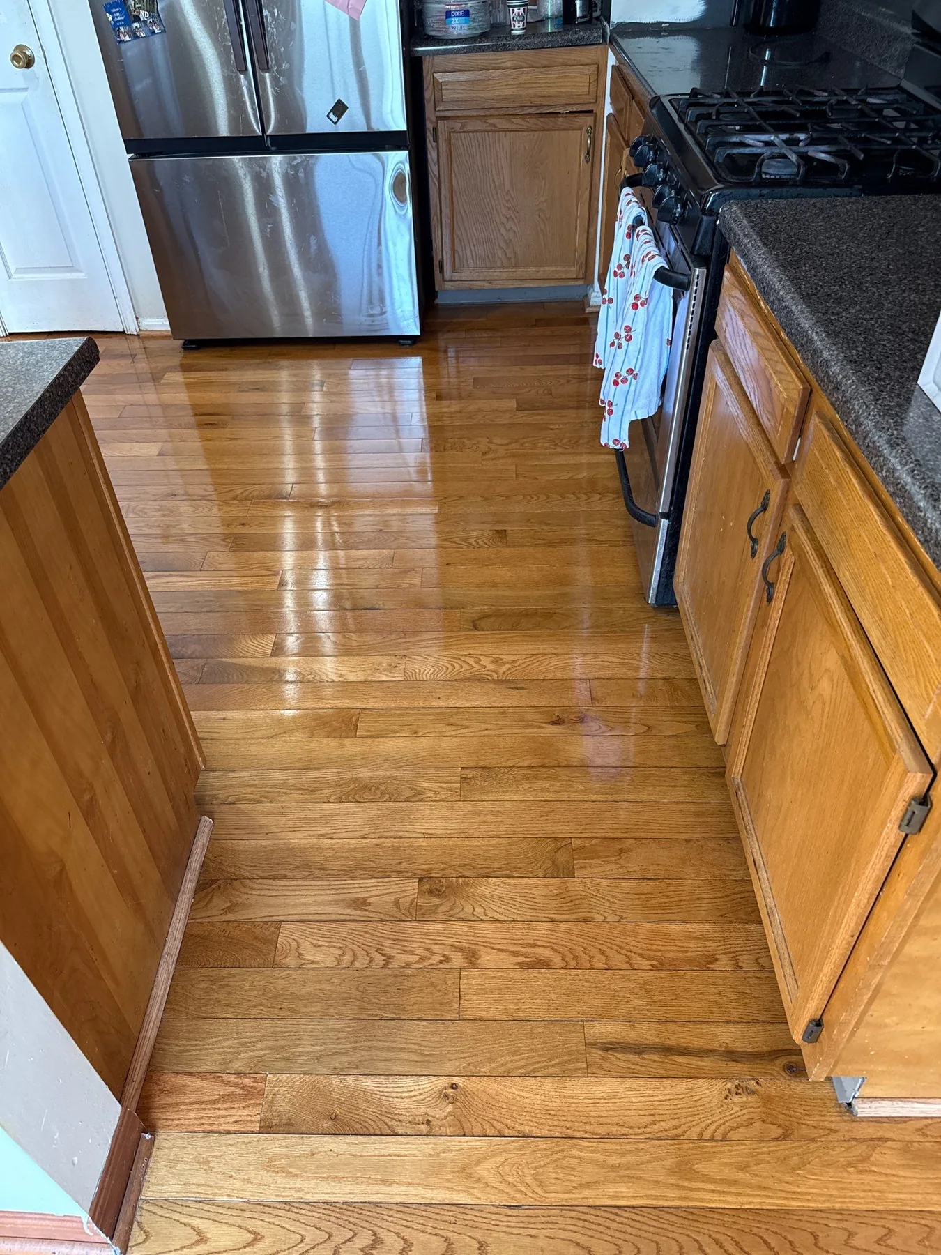 Wilmington: Kitchen Area – after ReCoat Revolution refinishing
